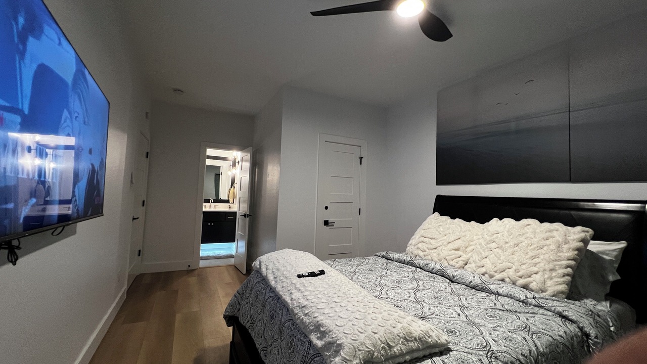 Photo of Bedroom in Village At Walnut Creek