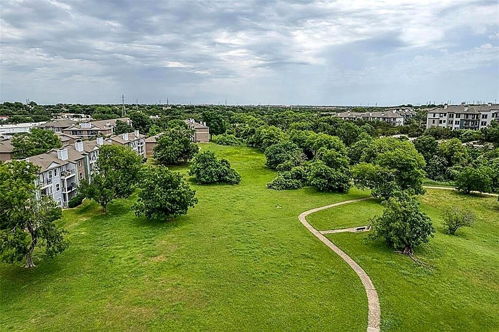 Photo of Outdoor in Village At Walnut Creek