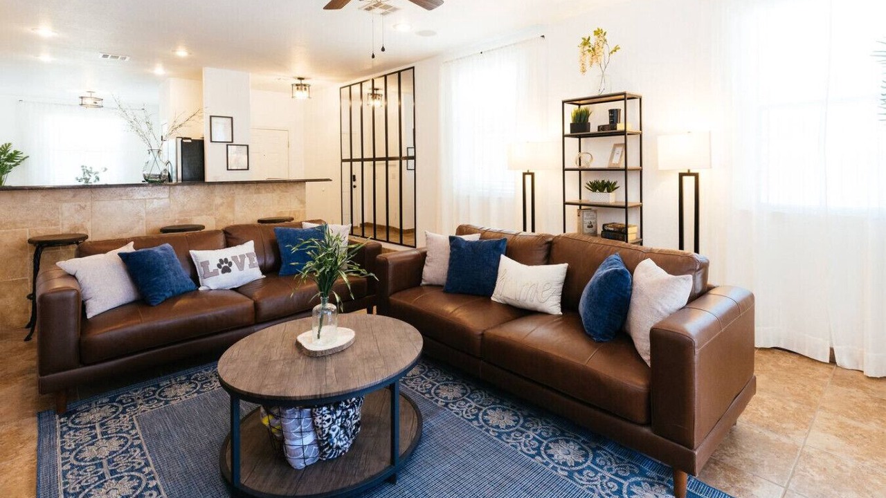 Photo of Livingroom in Biggs Field