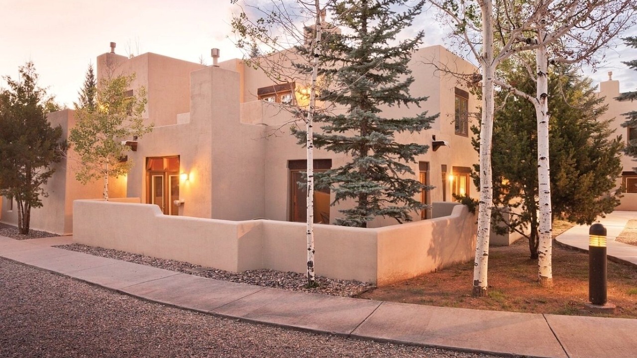 Photo of Others in Taos
