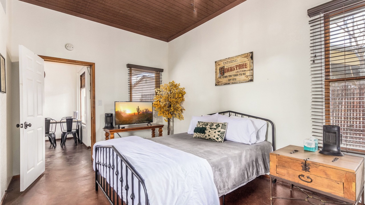 Photo of Bedroom in Tombstone