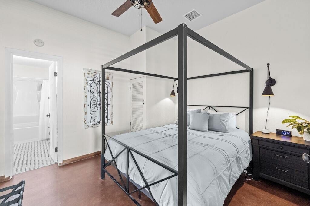 Photo of Bedroom in Tombstone