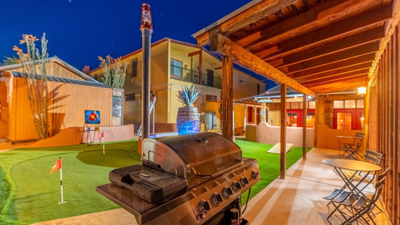 Photo of Outdoor in Tombstone