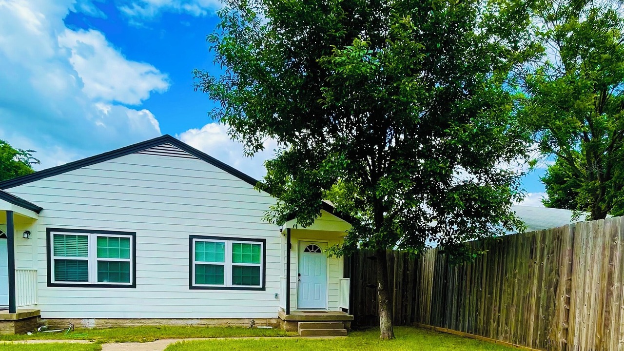 Photo of Outdoor in Oak Cliff