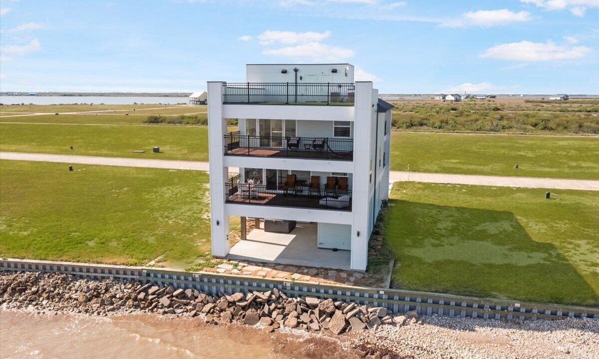 Photo of Outdoor in Palacios