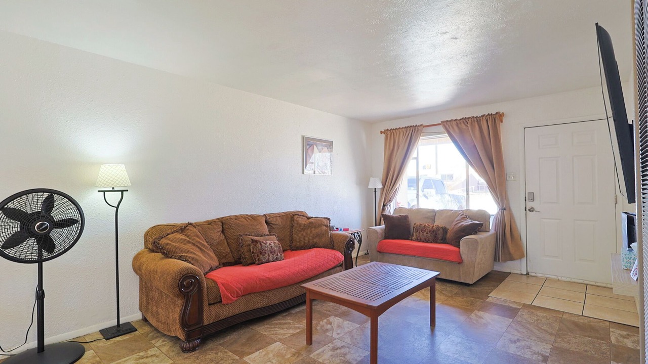 Photo of Livingroom in Farmington