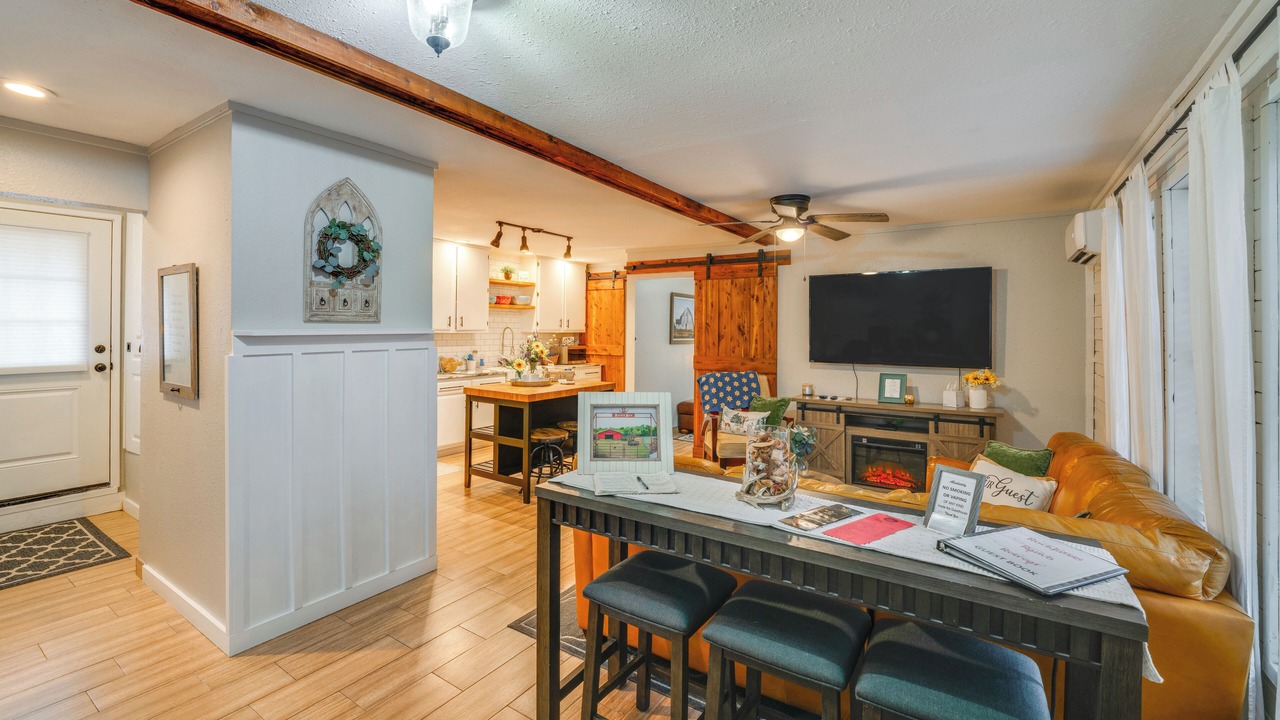 Photo of Livingroom in Terrell