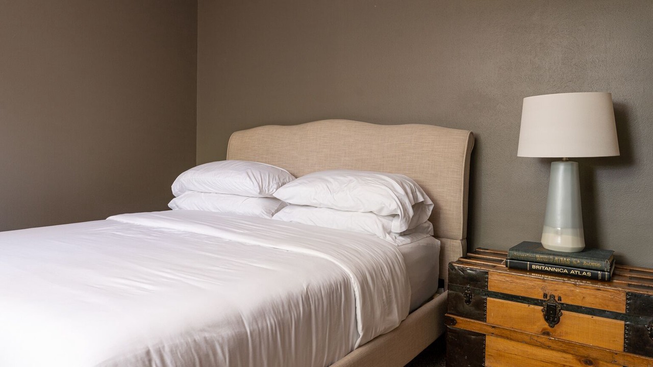 Photo of Bedroom in Mountainview