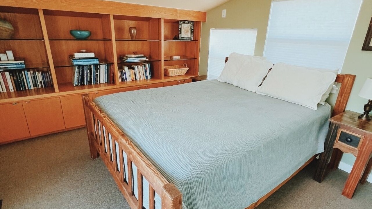 Photo of Bedroom in Glen Rose