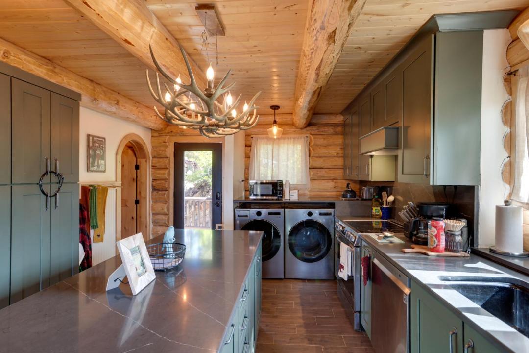 Photo of Kitchen in Columbine Lake