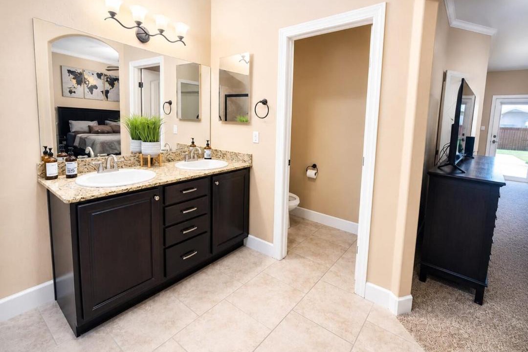 Photo of Bathroom in Alamogordo