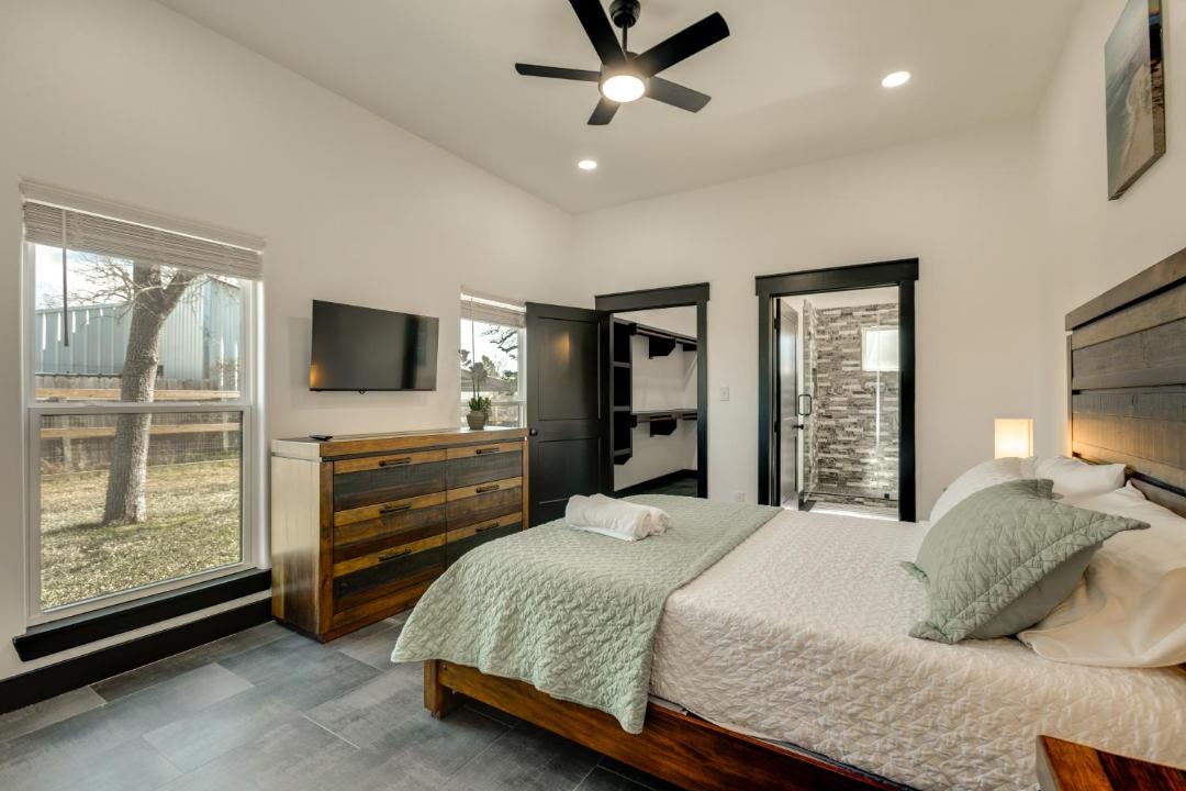 Photo of Bedroom in Somerville