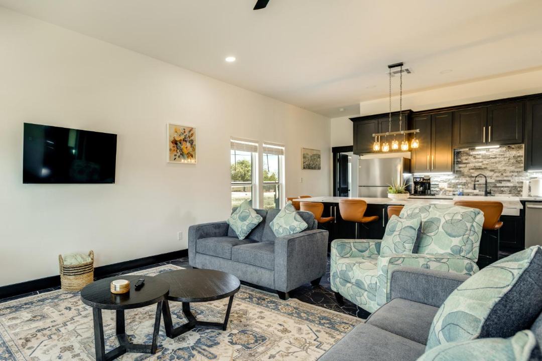 Photo of Livingroom in Somerville