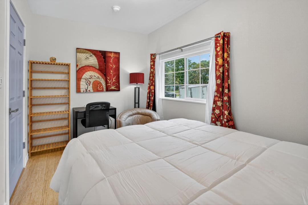 Photo of Bedroom in Pointblank