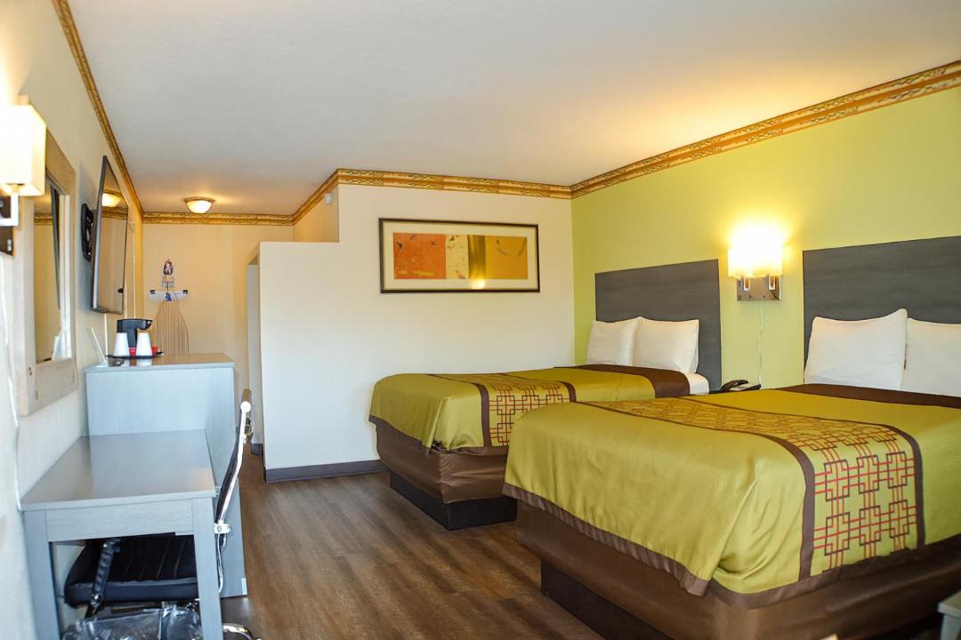 Photo of Bedroom in Huning Highland Historic District