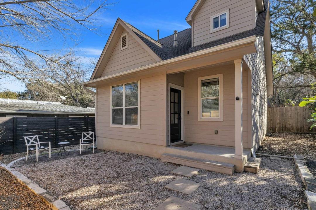 Photo of Others in Bouldin