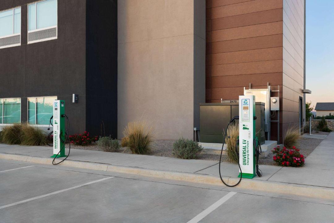 Photo of Others in El Dorado West