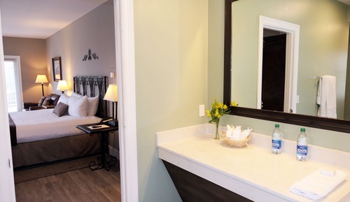 Single Room, 2 Queen Beds, Non Smoking
