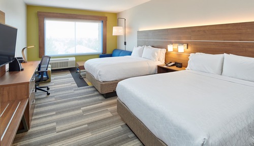Suite, 2 Queen Beds, Accessible (Communications)