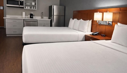 Suite, 2 Twin Beds, Mobility Accessible, Non Smoking (Yes)