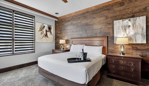Deluxe Single Room
