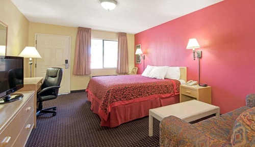 Room, 1 King Bed, Non Smoking (Efficiency)