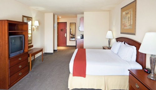 Suite, 1 King Bed