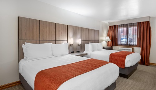 Standard Room, 2 Queen Beds, Non Smoking, Refrigerator & Microwave (Pet Friendly)