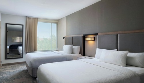 Suite, Multiple Beds, Accessible Bathtub