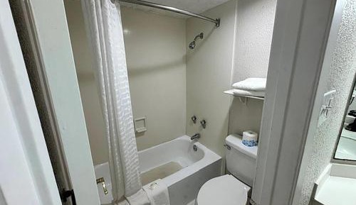 King Room - Non-Smoking
