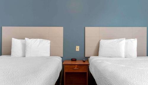 Queen Room with Two Queen Beds