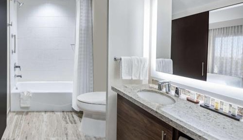Premium King Studio Suite