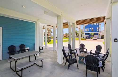 Pirates Beach West Cottage | Pearl of the Sea by Ryson Vacation Rentals