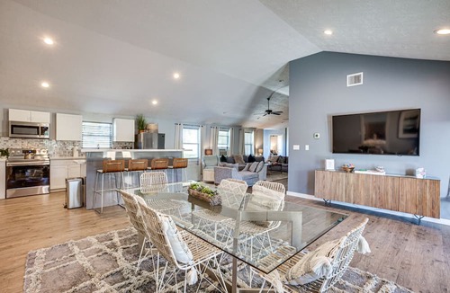 College Station House | College Station Vacation Rental: 4 Mi to Texas A&M