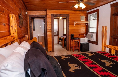 Bandera Hotel | The Vaquero Motel