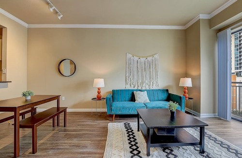 Cityplace Apartment | FRONTDESK Oakwood Residence Apts Uptown Dallas