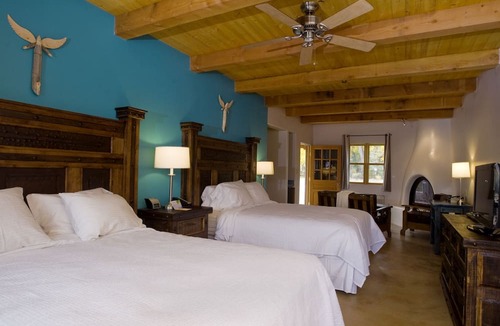 Abiquiu Hotel | The Abiquiu Inn
