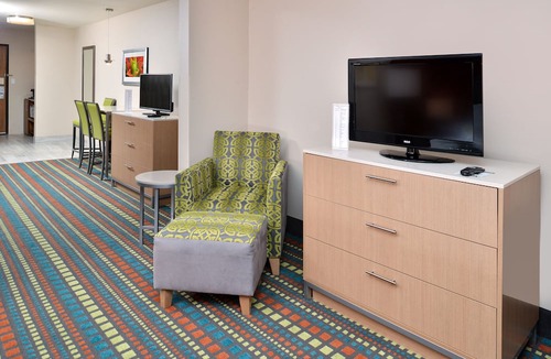 Bernalillo Hotel | Holiday Inn Express Bernalillo by IHG
