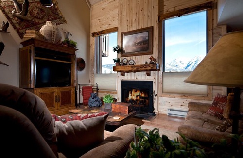 Purgatory Condo | Awesome Views - Heated Pool - Free Ski Shuttle