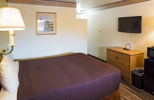 Huning Highland Historic District Hotel | Rodeway Inn Albuquerque Downtown on Rt 66