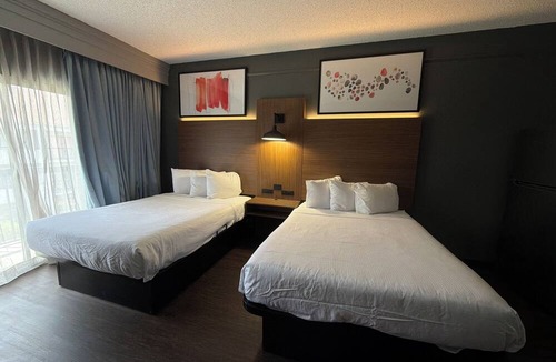 Dallas Hotel | Hawthorn By Wyndham Dallas Love Field Airport