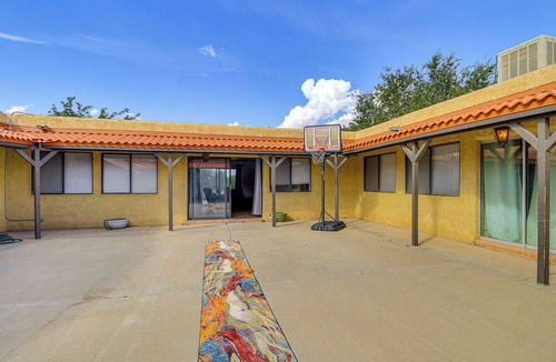 Polvadera Cottage | Perfect For Groups! Socorro Home Near NM Tech
