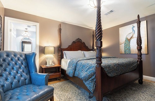 Spring House | The August Inn