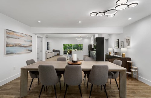 McNeil House | The Gateway 6BED 2 Houses GameRoom Pool