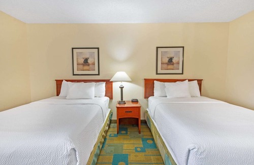 Northeast Heights Hotel | La Quinta Inn & Suites by Wyndham Albuquerque Journal Ctr NW