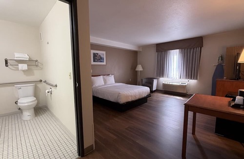 Northeast Heights Hotel | SureStay by Best Western Albuquerque East I-40