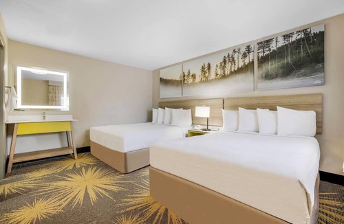Cortez Hotel | Days Inn by Wyndham Cortez