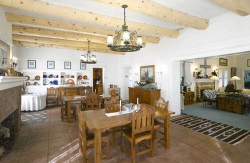 Cimarron Bed & Breakfast | Casa del Gavilan Historic Inn