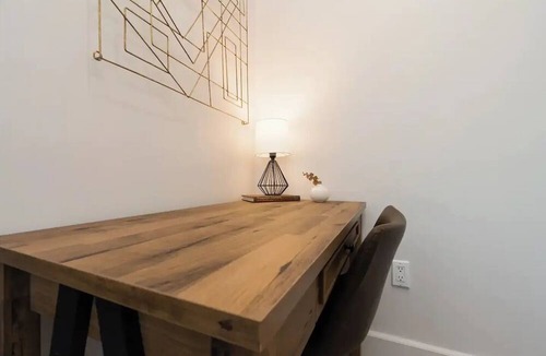 Rincon Heights House | Fresh bungalow just steps from University of Arizona! Sleeps six! Bring the fam!