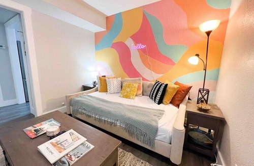 Central City Apartment | Central 1BDR+PetsOK+Extended Stay Discounts
